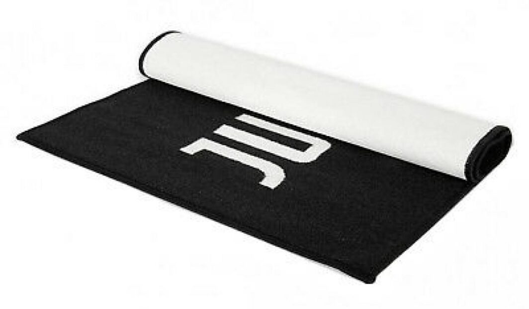 TAPPETO ANTISCIVOLO JUVENTUS MIS. 70X110 CM