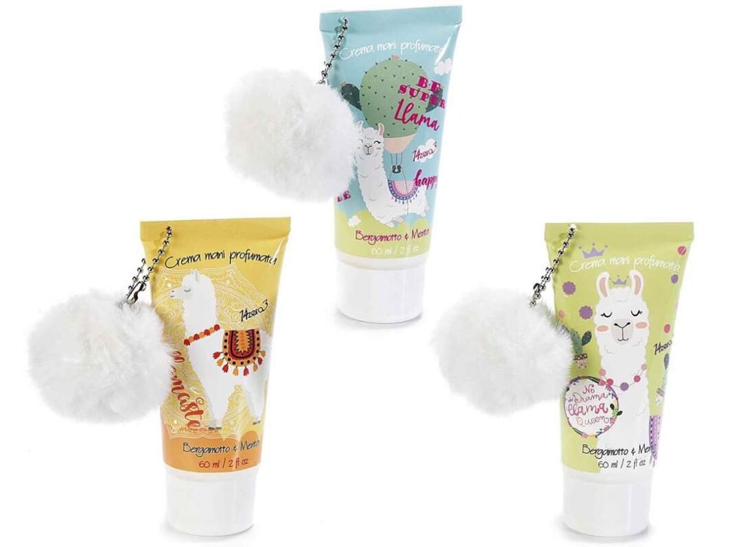 Crema per le mani profumata da 60 ml design 14zero3" Happy Lama" con pompon bianco